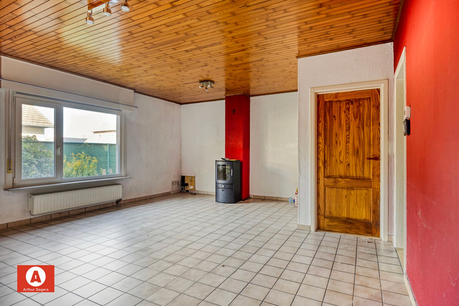 IN OPTIE - Te renoveren/op te frissen Bungalow. foto 7