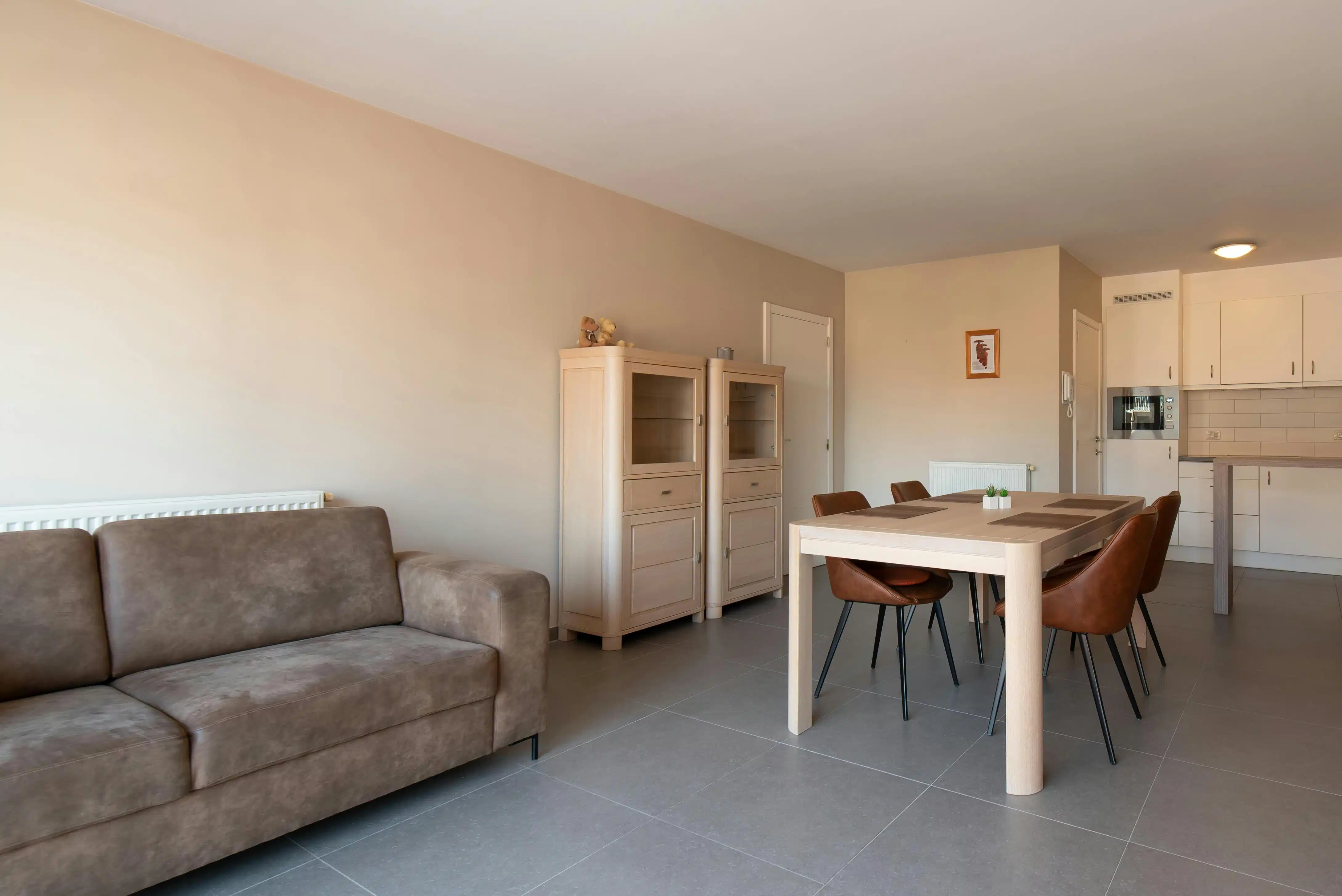 Instapklaar appartement te koop met terras te Oostende foto 20