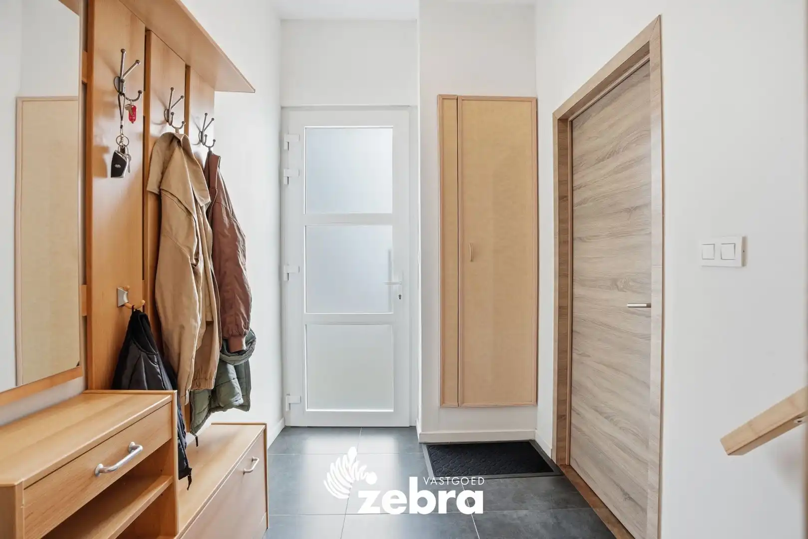Perfect instapklare woning met 3 slaapkamers te Roeselare! foto 3