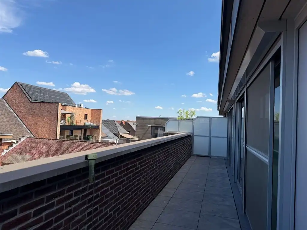 Instapklaar penthouse met terras aan voor- en achterzijde foto 29