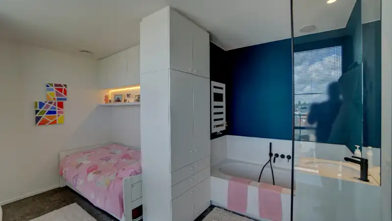 Exclusieve penthouse 137m² + dakterras 86m² in parkdomein foto 17