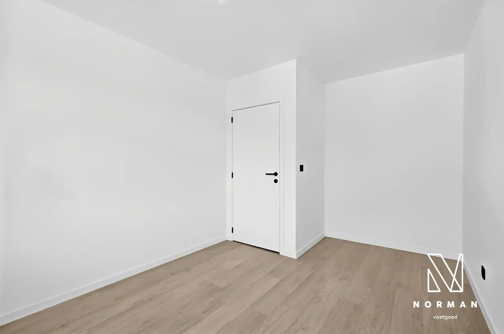 Hippe gerenoveerde woning met EPC-label A, 5 slaapkamers, uitweg en tal van extra's foto 13
