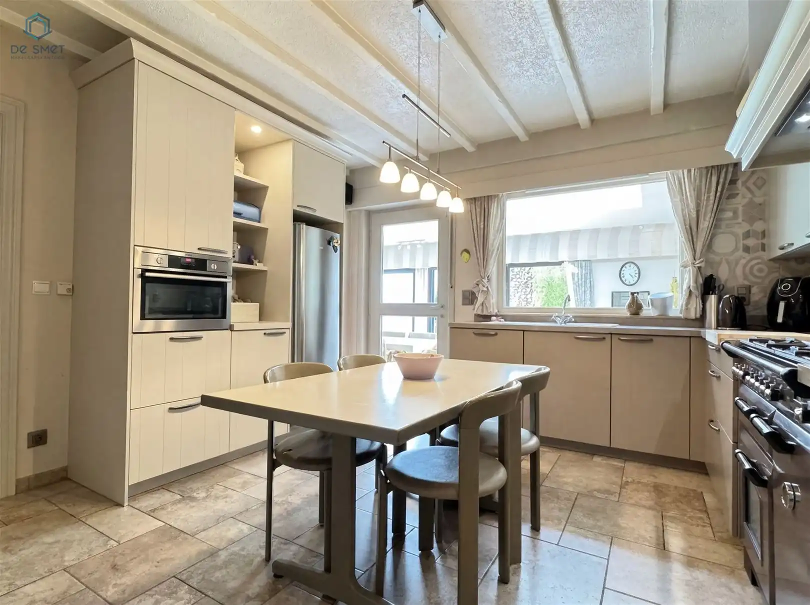 Perfect onderhouden gezinswoning met tuin, epc C en topligging foto 7
