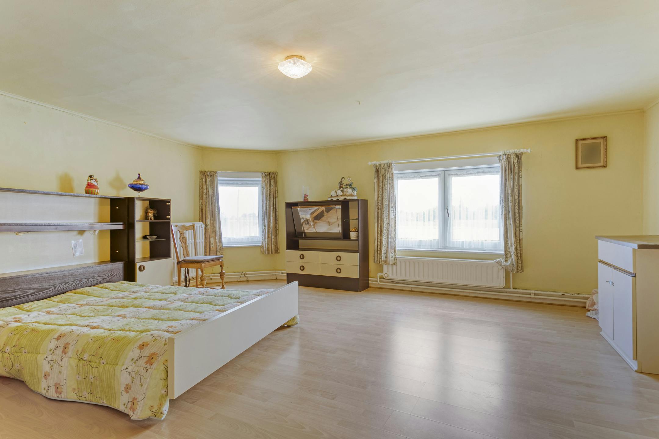 Huis met uitzicht op het groen te koop foto 8