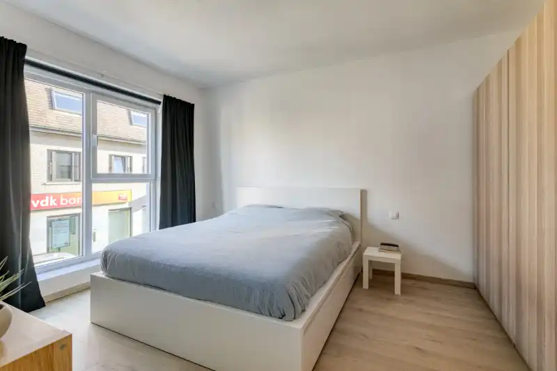 Energiezuinige nieuwbouwwoning met 3 slk foto 8