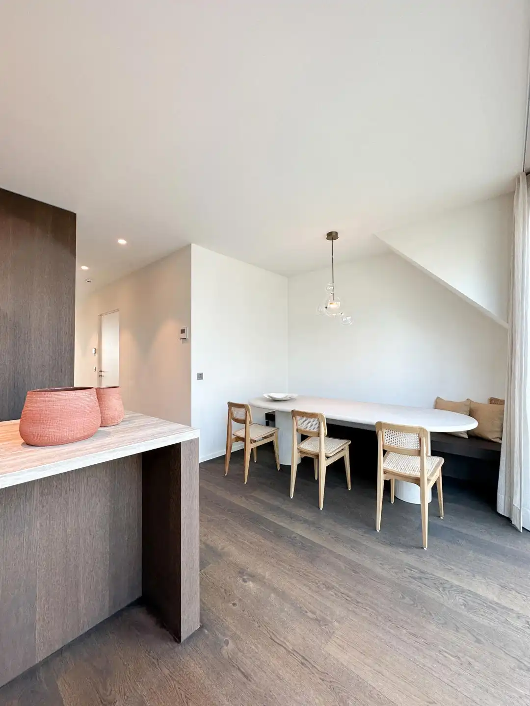 Zonovergoten nieuwbouw PENTHOUSE met 2 terrassen / Zoute foto 13