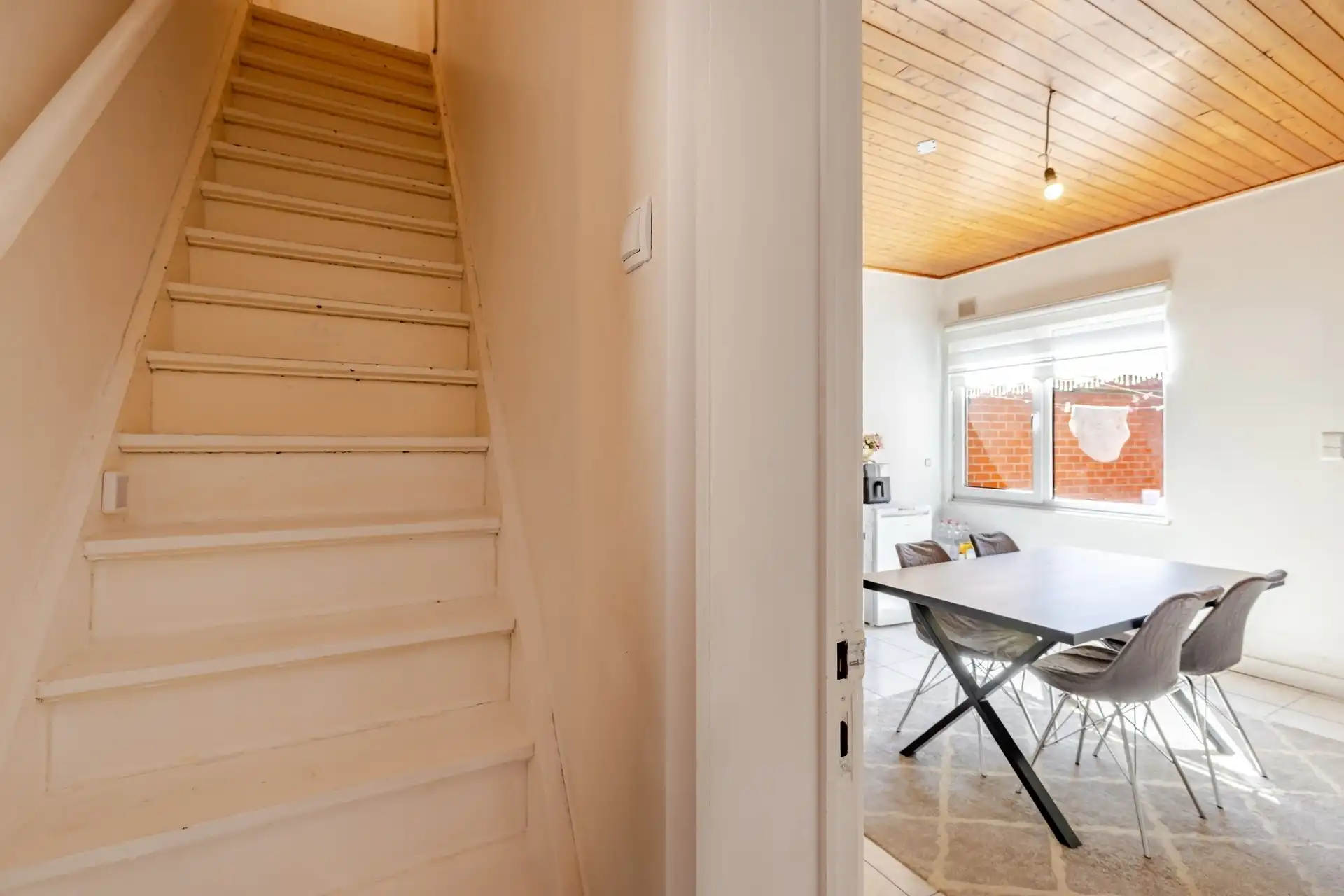 Interessante rijwoning met 2 slaapkamers in centrum Wetteren foto 9