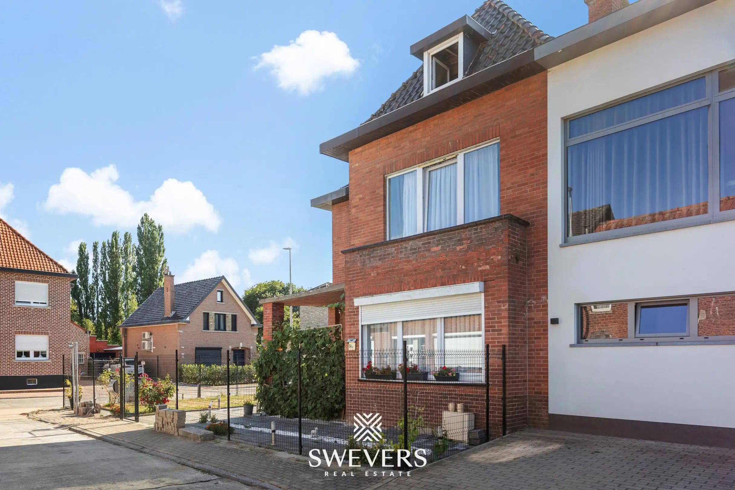 Ruime gezinswoning met 4 slaapkamers, aangename tuin en veel potentieel in Heers foto 29