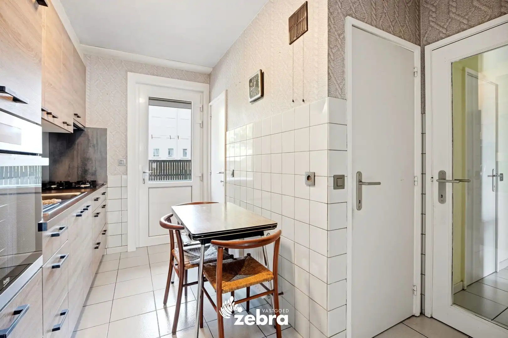 Recent opgefrist appartement met 2 slaapkamers in centrum Tielt! foto 8