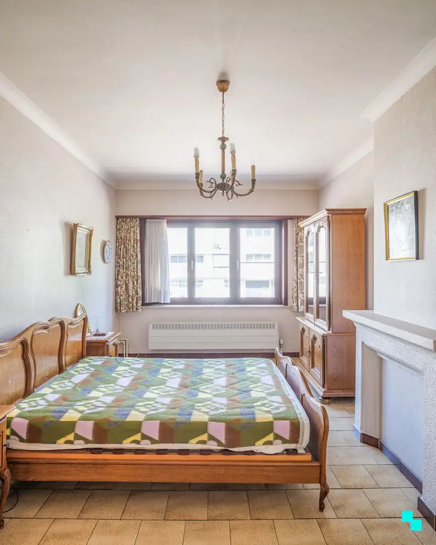 Strategisch gelegen woning met zonnige tuin en werkhuis foto 19