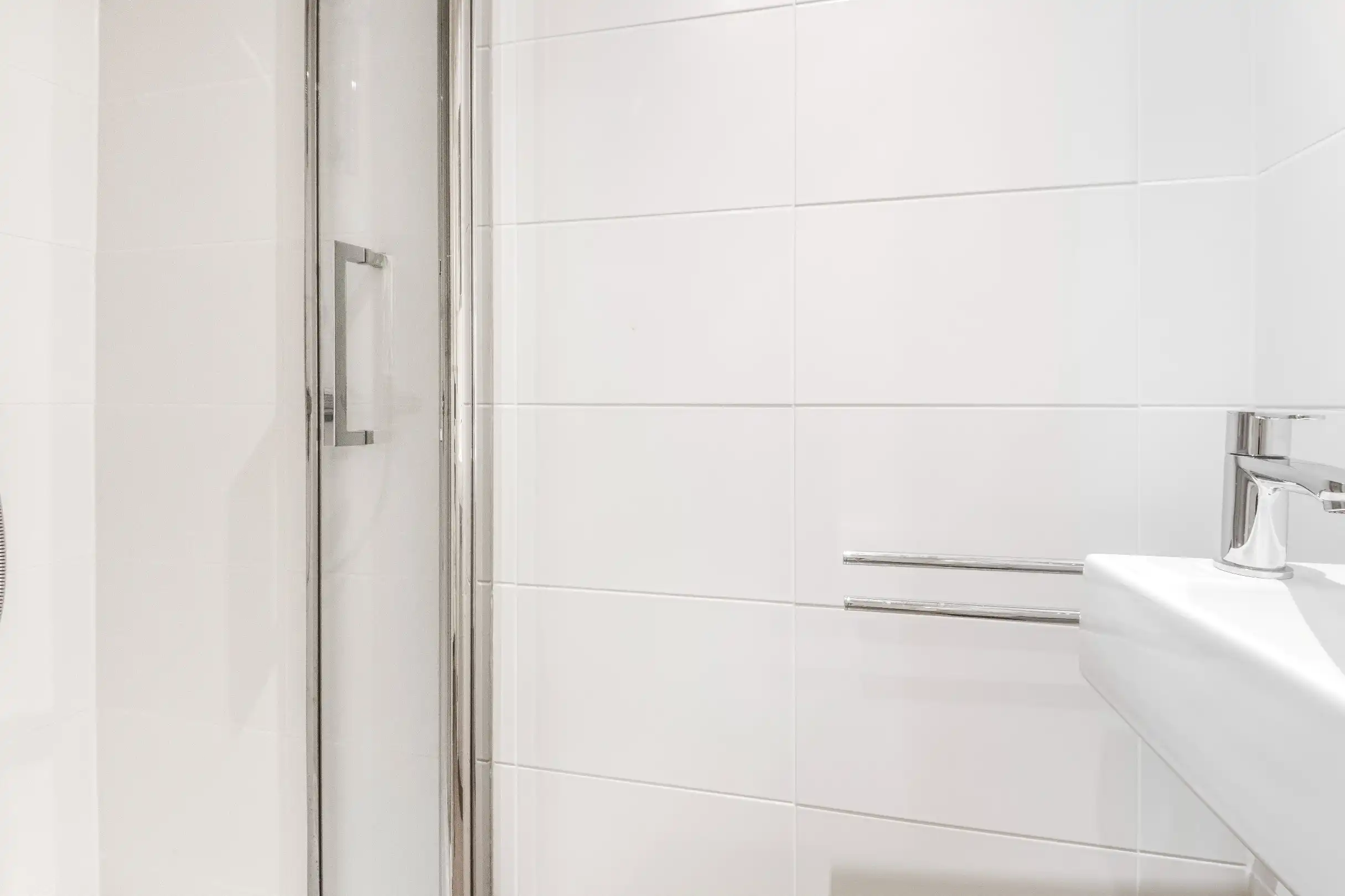 Recent, zuid-west gericht appartement gelegen op wandelafstand van de Zeedijk en het Rubensplein foto 17