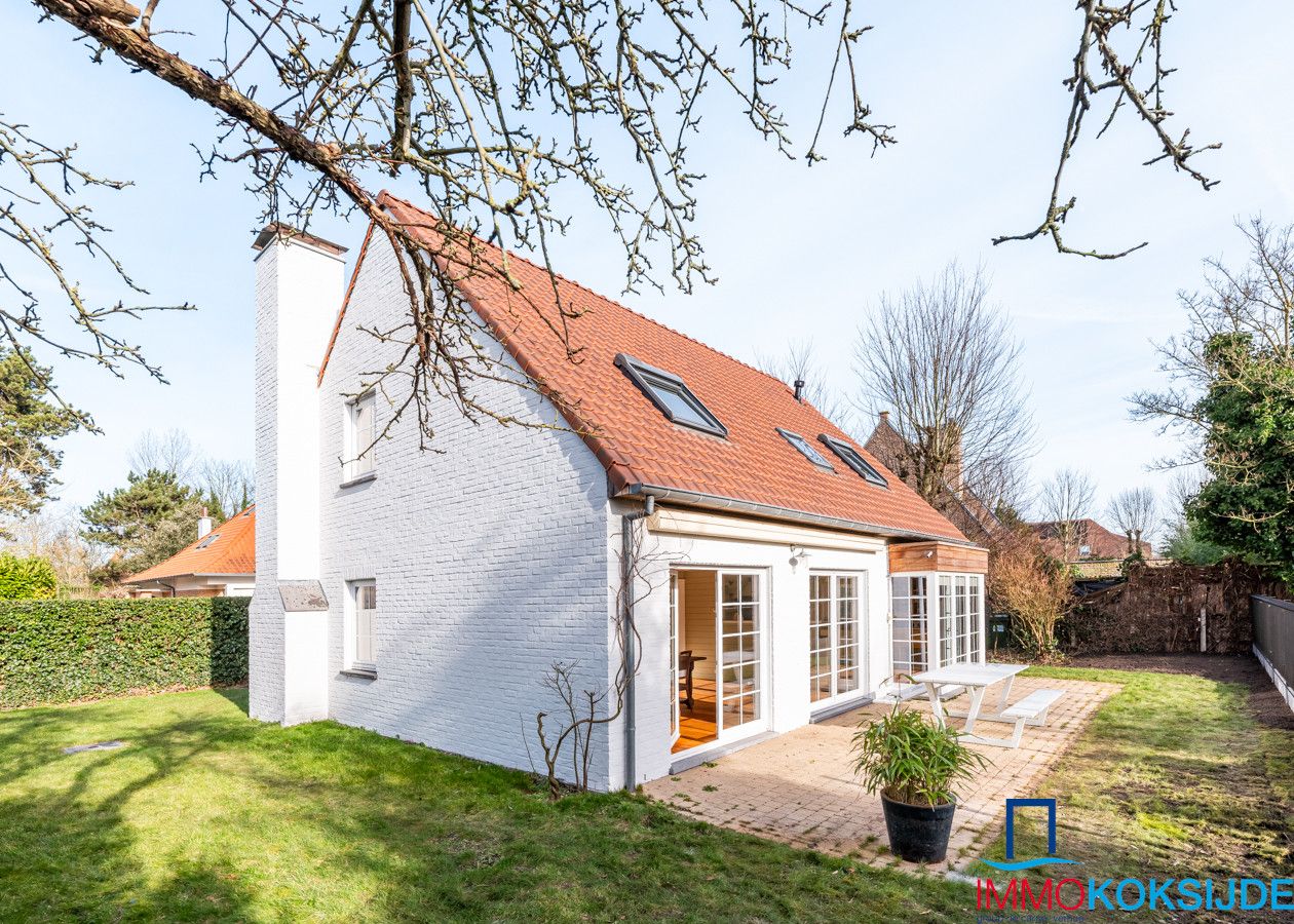 Residentieel gelegen villa met 3 slaapkamers foto 16