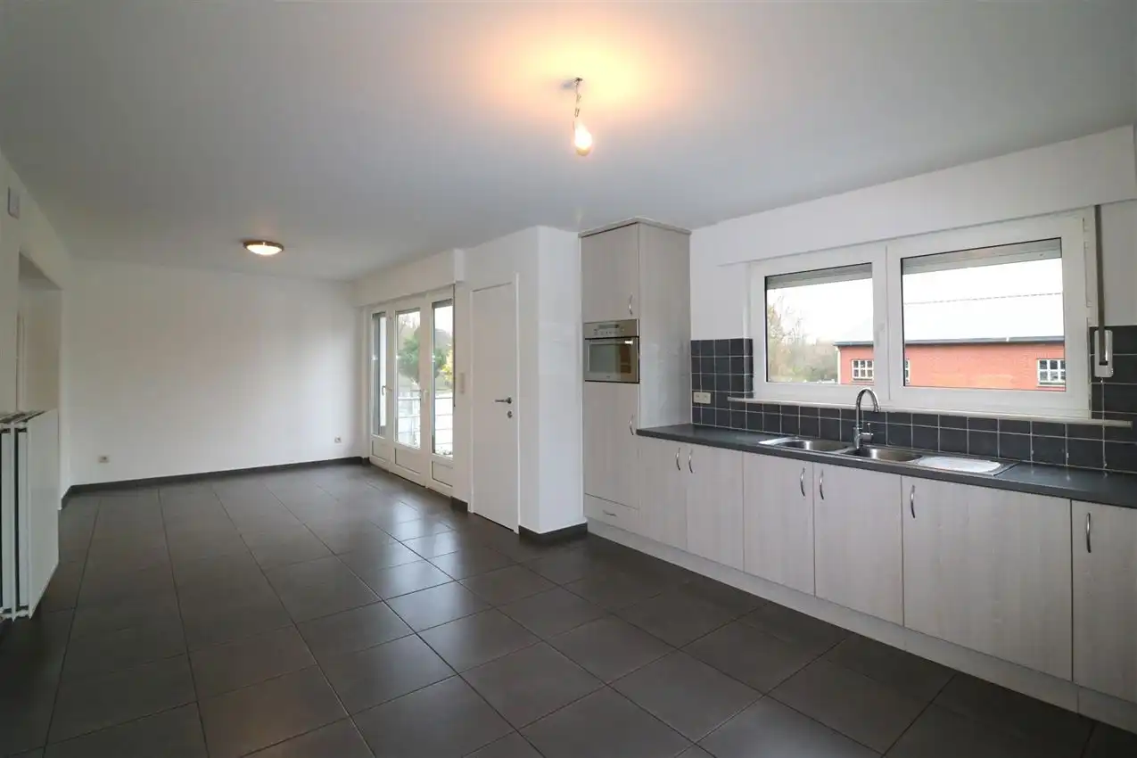 Villawoning, nabij station, 3 slpk., mooie omgeving, instapklaar foto 19