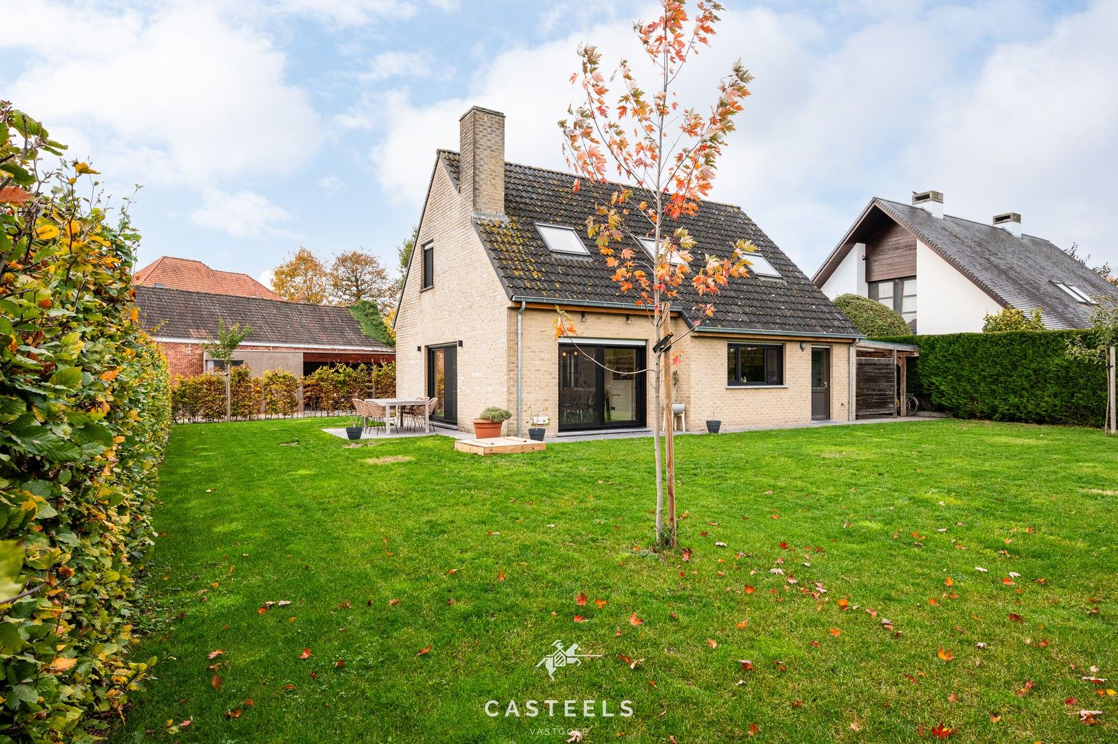 Instapklare, gerenoveerde villa met zicht op natuur te koop foto 23