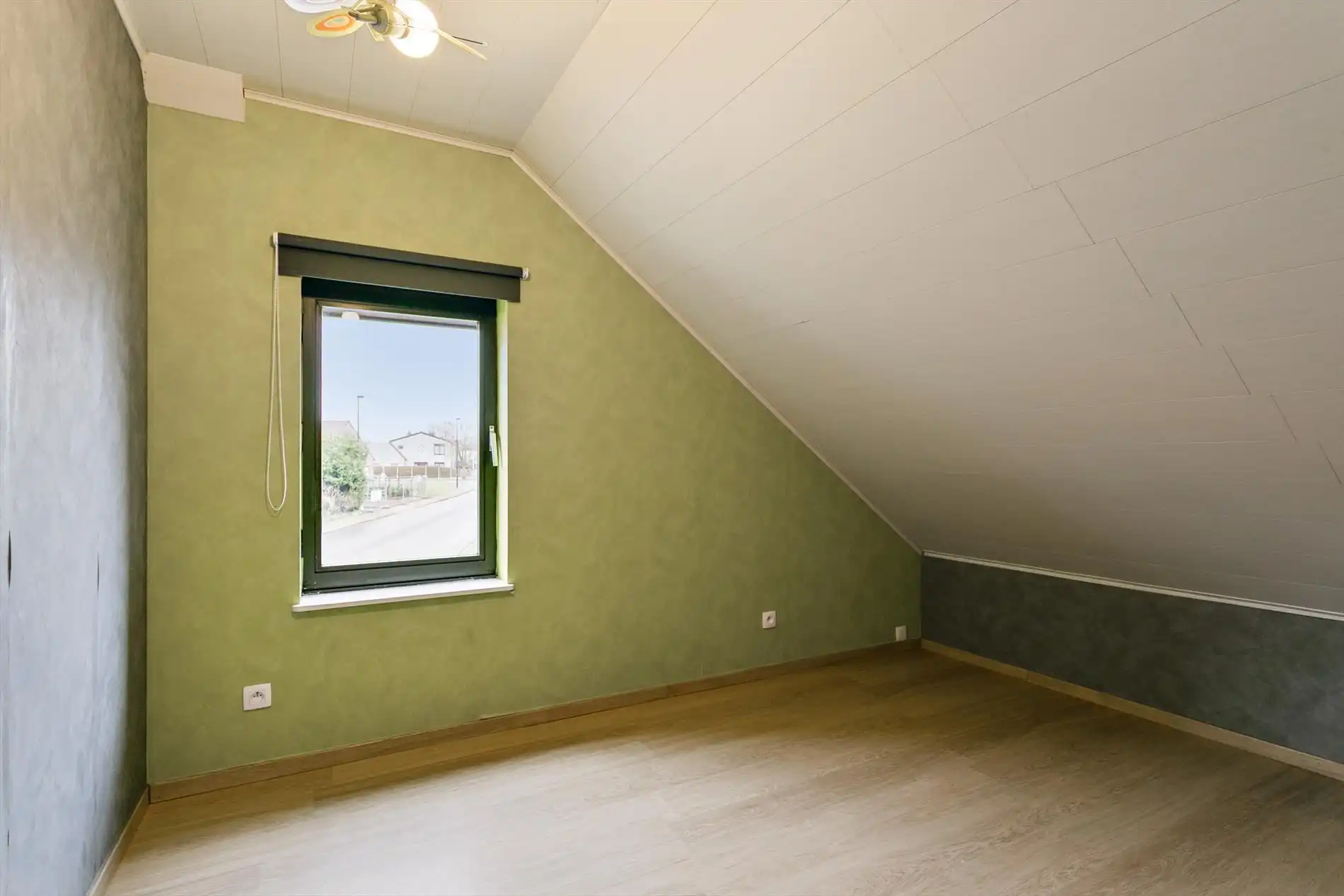 Woning met 2/3 slaapkamers op 595 m², rustig gelegen in Geel-centrum ! foto 24