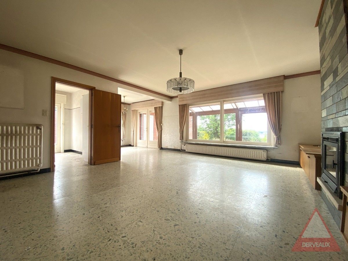 Moorslede – Te renoveren woning met karakter en ruime tuin foto 3