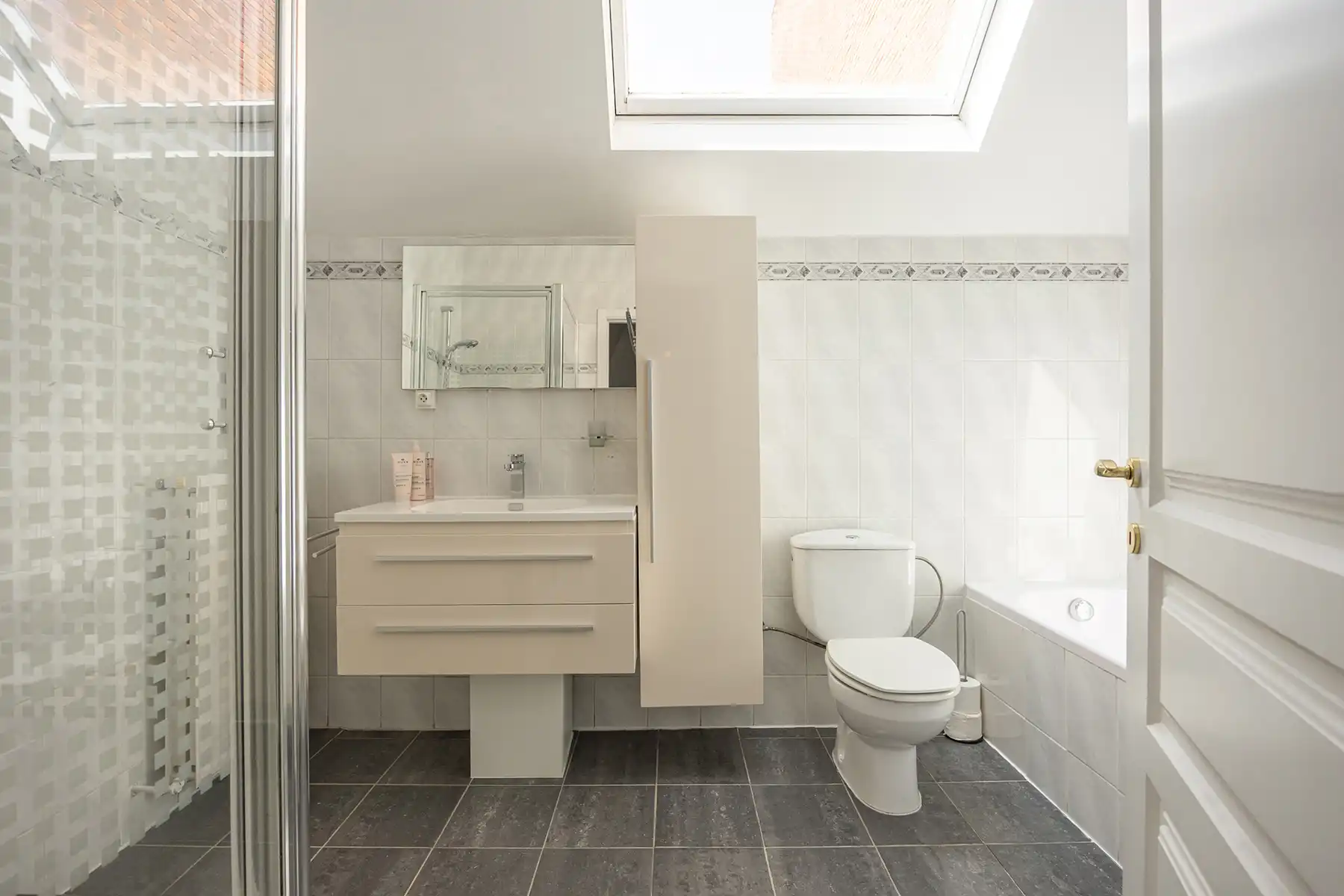 Instapklare woning met 2 slaapkamers en stadstuin in centrum Turnhout. foto 12