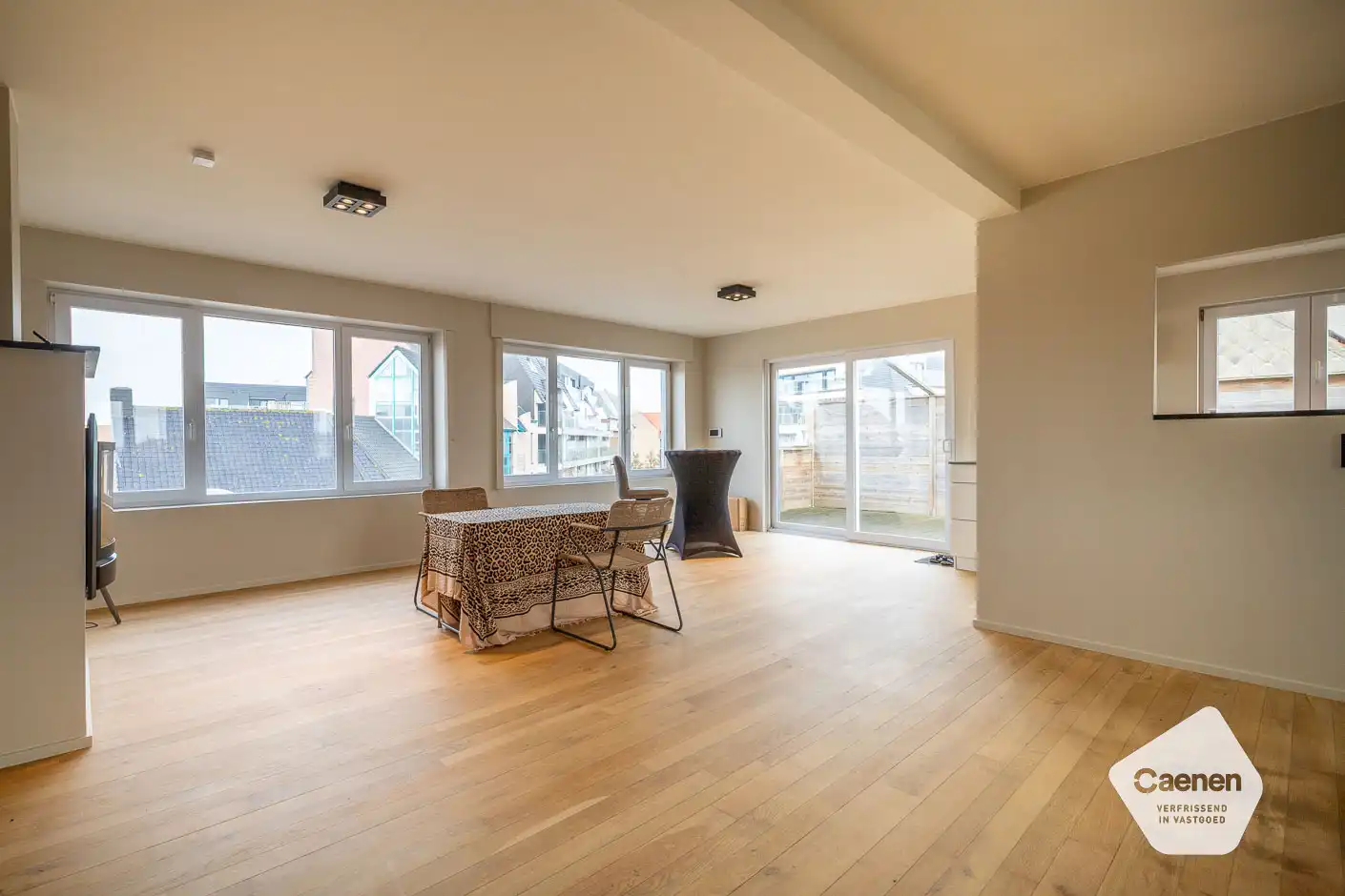 Instapklaar duplexappartement te Westende foto 2