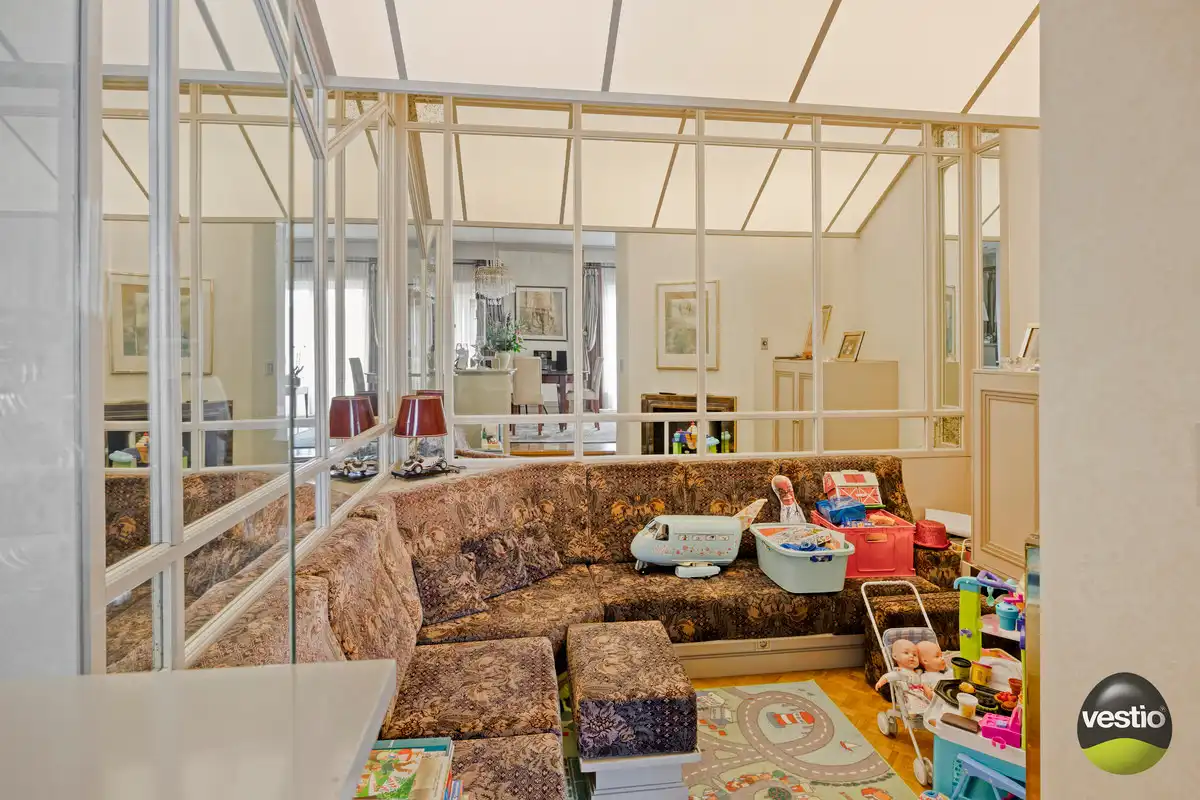 ROYALE WONING MET DOKTERSPRAKTIJK TE BILZEN HOESELT. foto 11