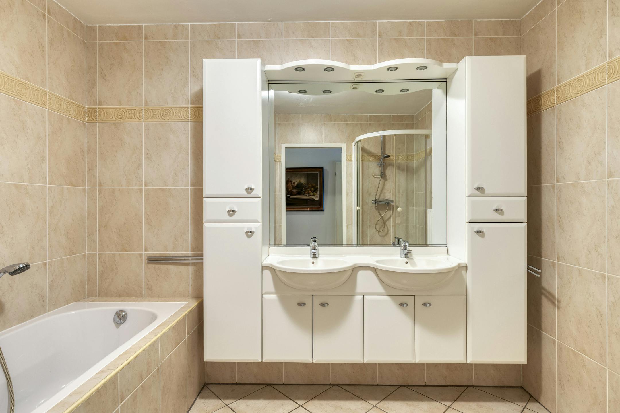Gelijkvloers appartement met garagebox te koop in Meerle! foto 16