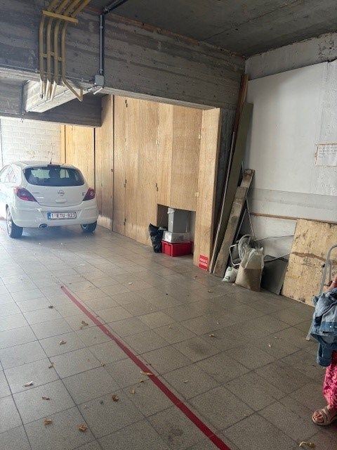 Dubbele autostaanplaats in garage foto 3