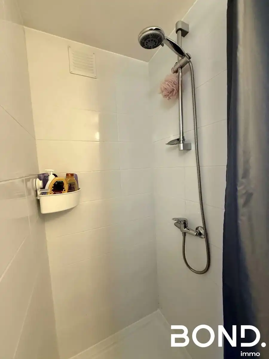 Gerenoveerde studentenstudio te koop in Leuven centrum foto 9