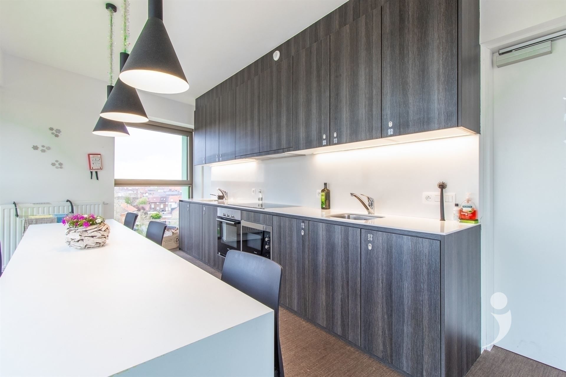 Luxueuze studentenkamer met eigen sanitair foto 11