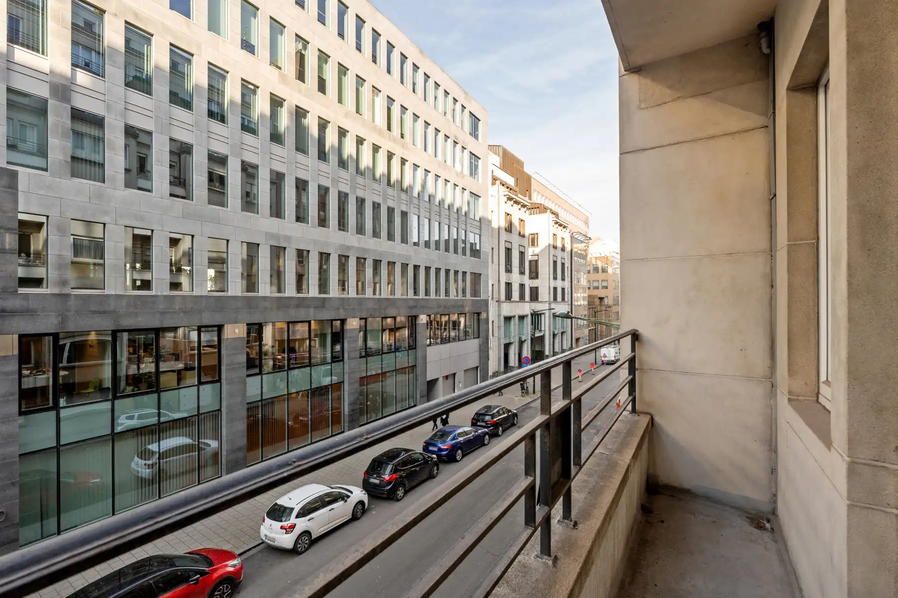 Stijlvol appartement met 1 slaapkamer in de Europese wijk foto 8