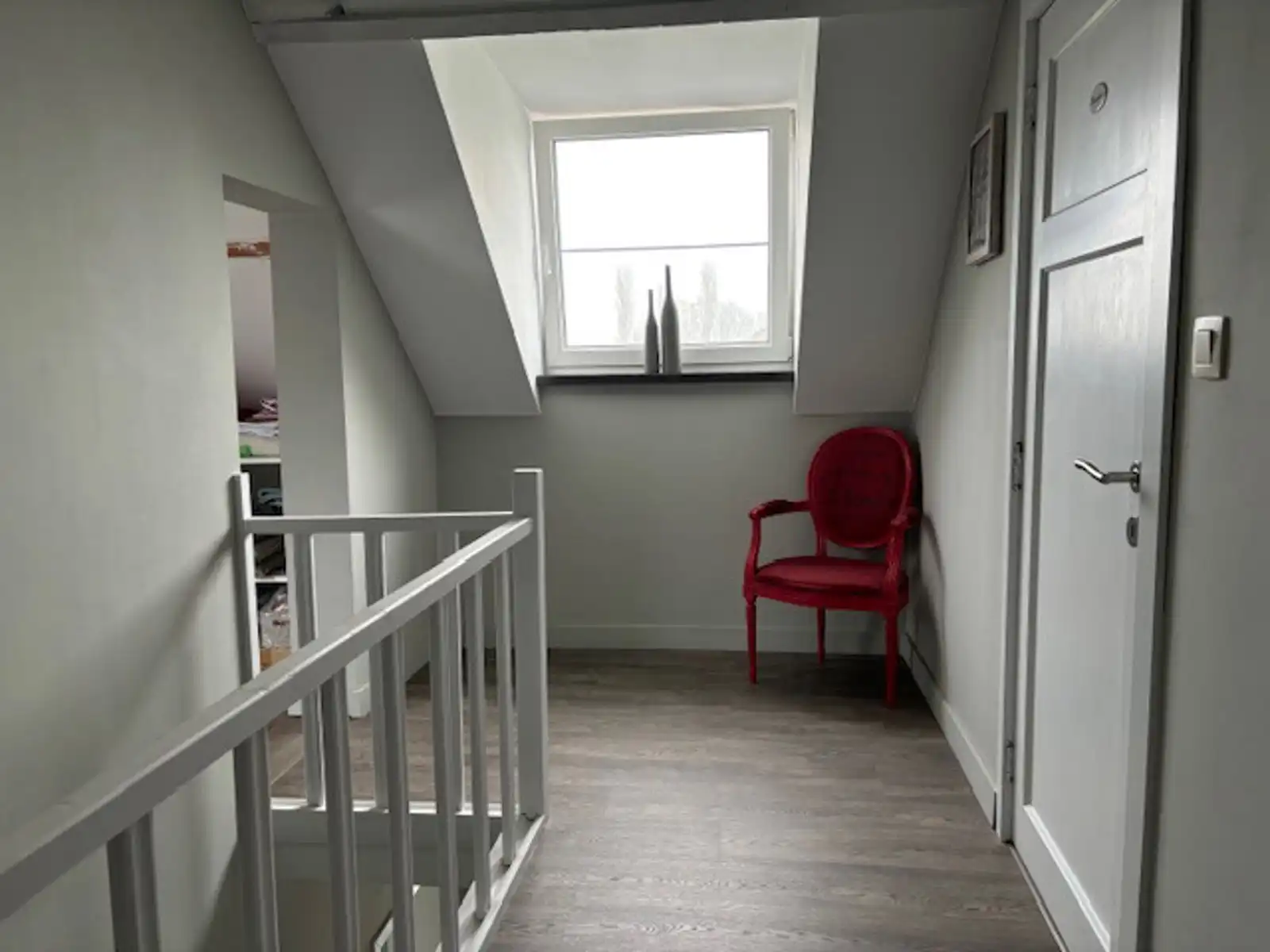 Mooe villa met 4 slpks aan de rand van Tienen foto 14