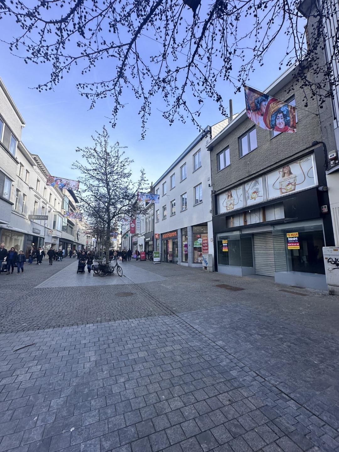 TOP GELEGEN WINKELPAND NIEUWSTRAAT foto 4