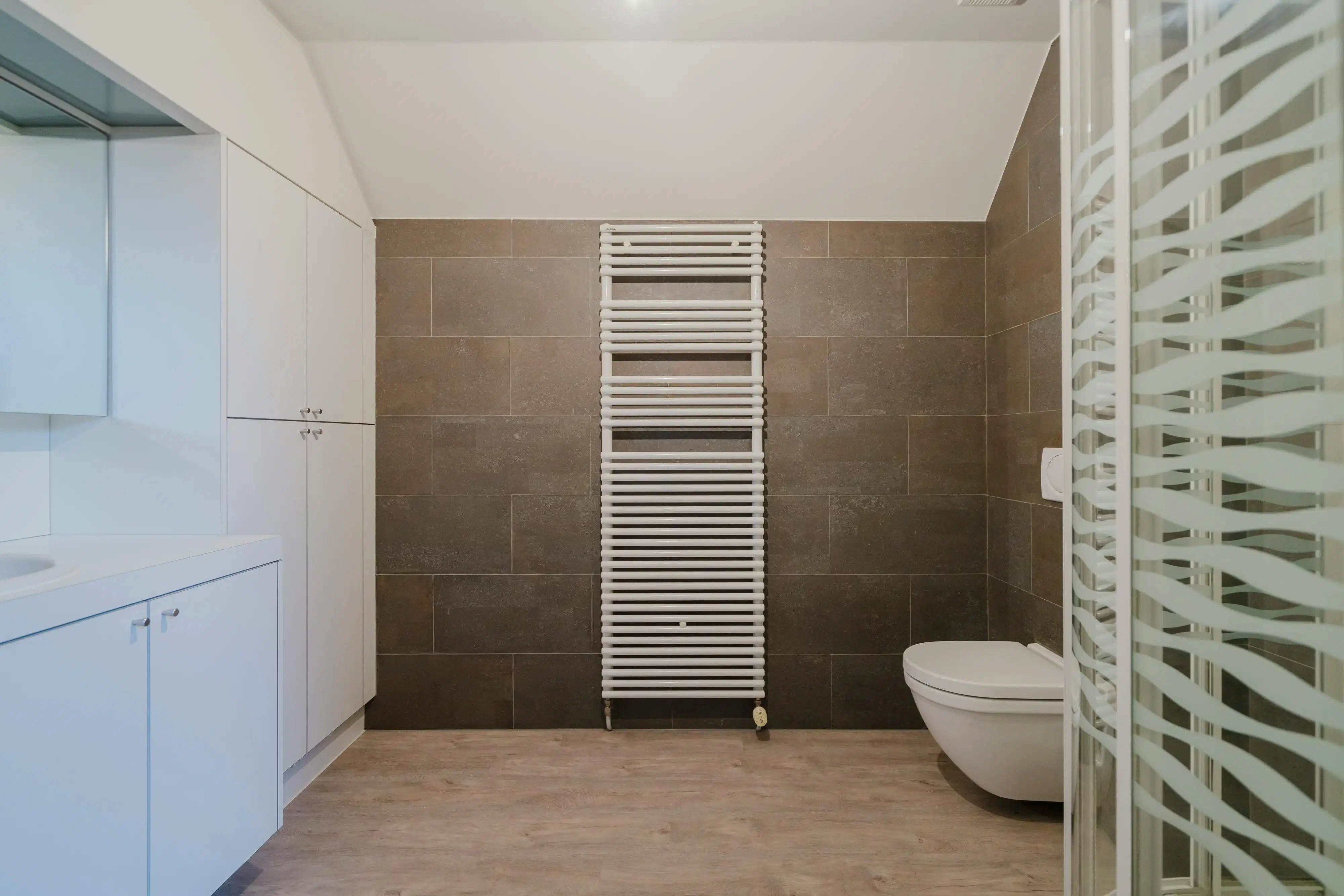 Instapklare, rustig gelegen villa met 4 slaapkamers in Wevelgem! foto 22