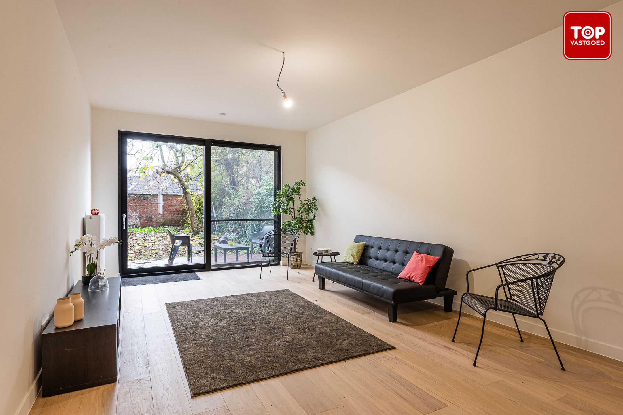 Top gerenoveerde gezinswoning in Mariakerke foto 7