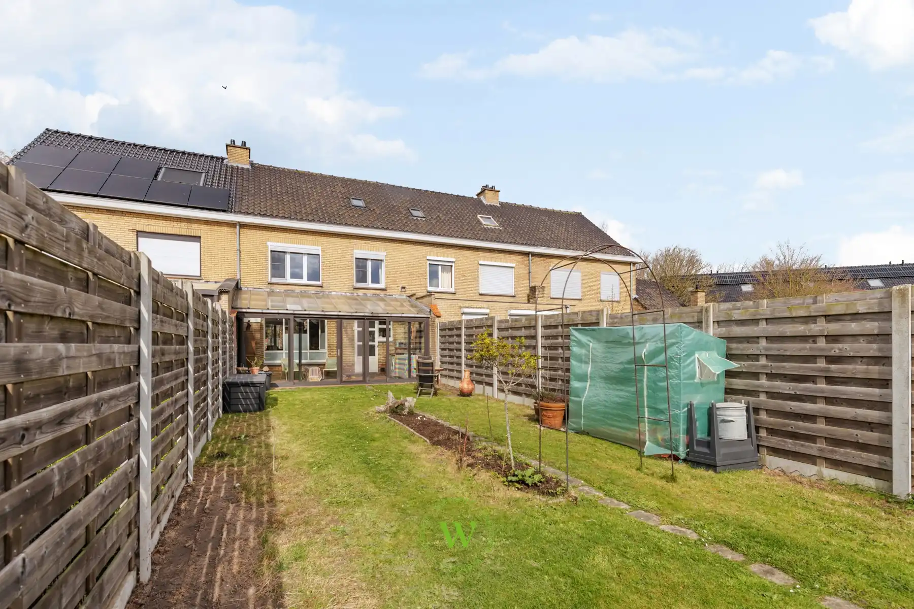 Energiezuinige gezinswoning met Zuid-georiënteerde tuin. foto 31