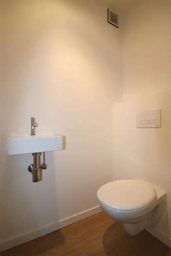 Leuk app.in landelijke stijl met 2 slpk., autostaanplaats en terras foto 17