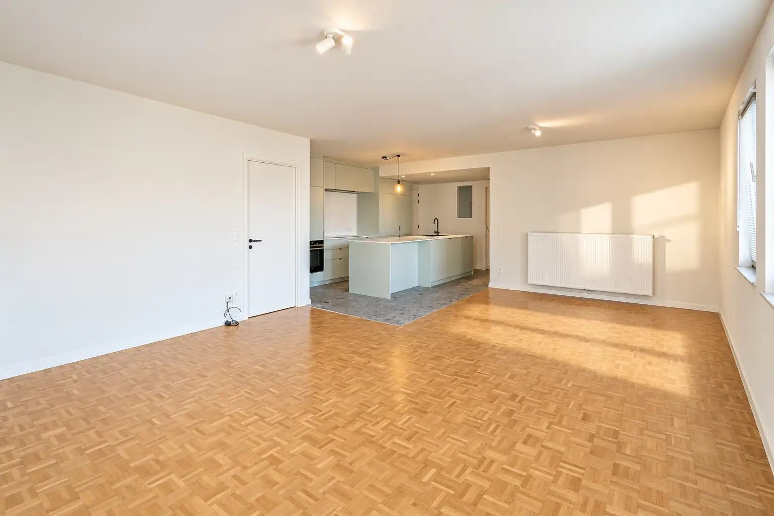 Gerenoveerd 2-slaapkamerappartement met uitzicht op Sint-Baafskathedraal foto 5