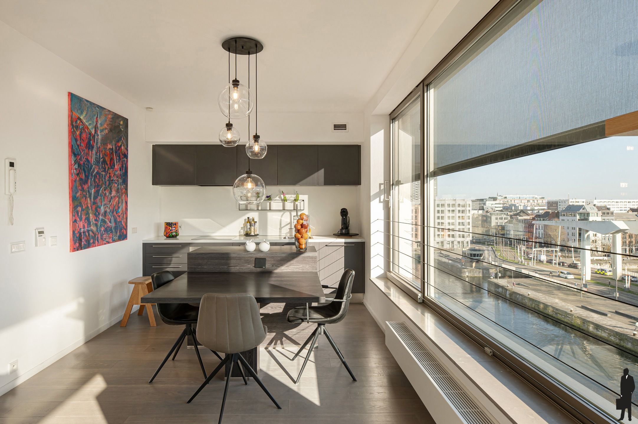 Stijlvol appartement met zicht over het Eilandje foto 5
