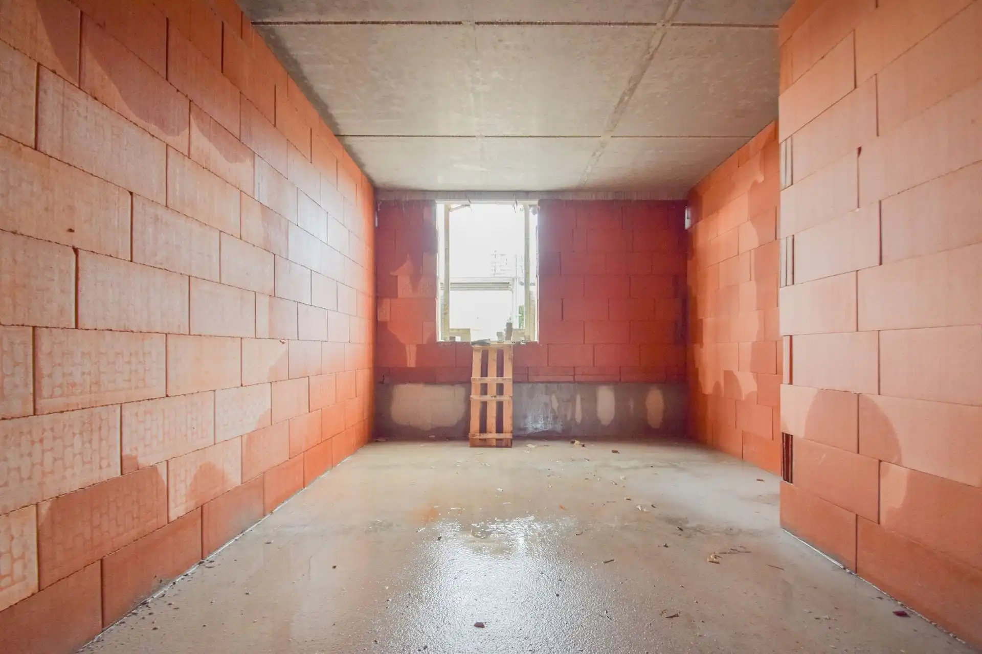 Nieuwbouwwoning met tuin & parking in een doodlopende straat foto 13