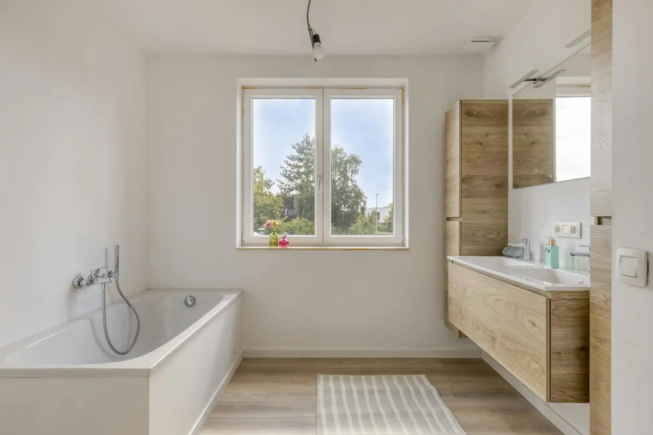 Nieuwbouwwoning met  3 slaapkamers te koop in Zwijnaarde foto 9