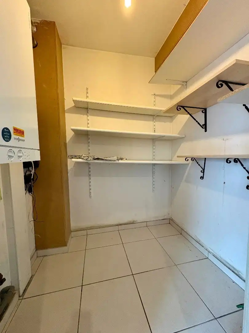 Hedendaags, tof 2 slaapkamer appt met terras in Kuurne. foto 8