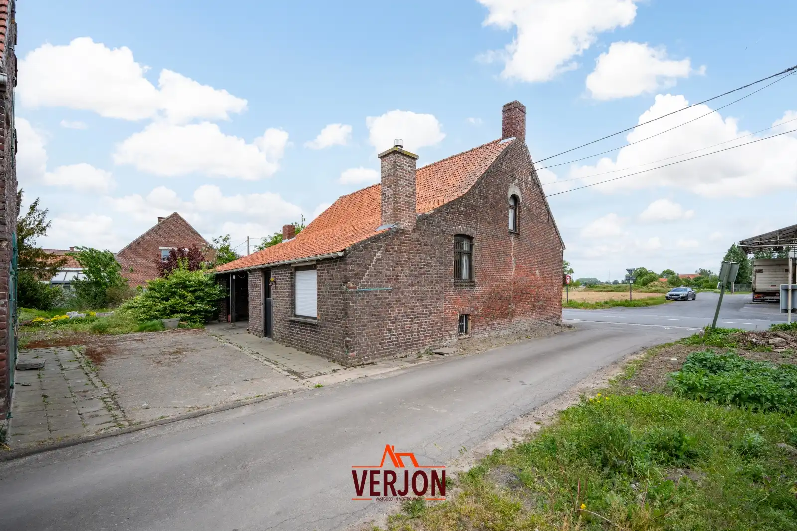 Te renoveren woning met ruime opslagruimte op 1.721 m²! foto 8