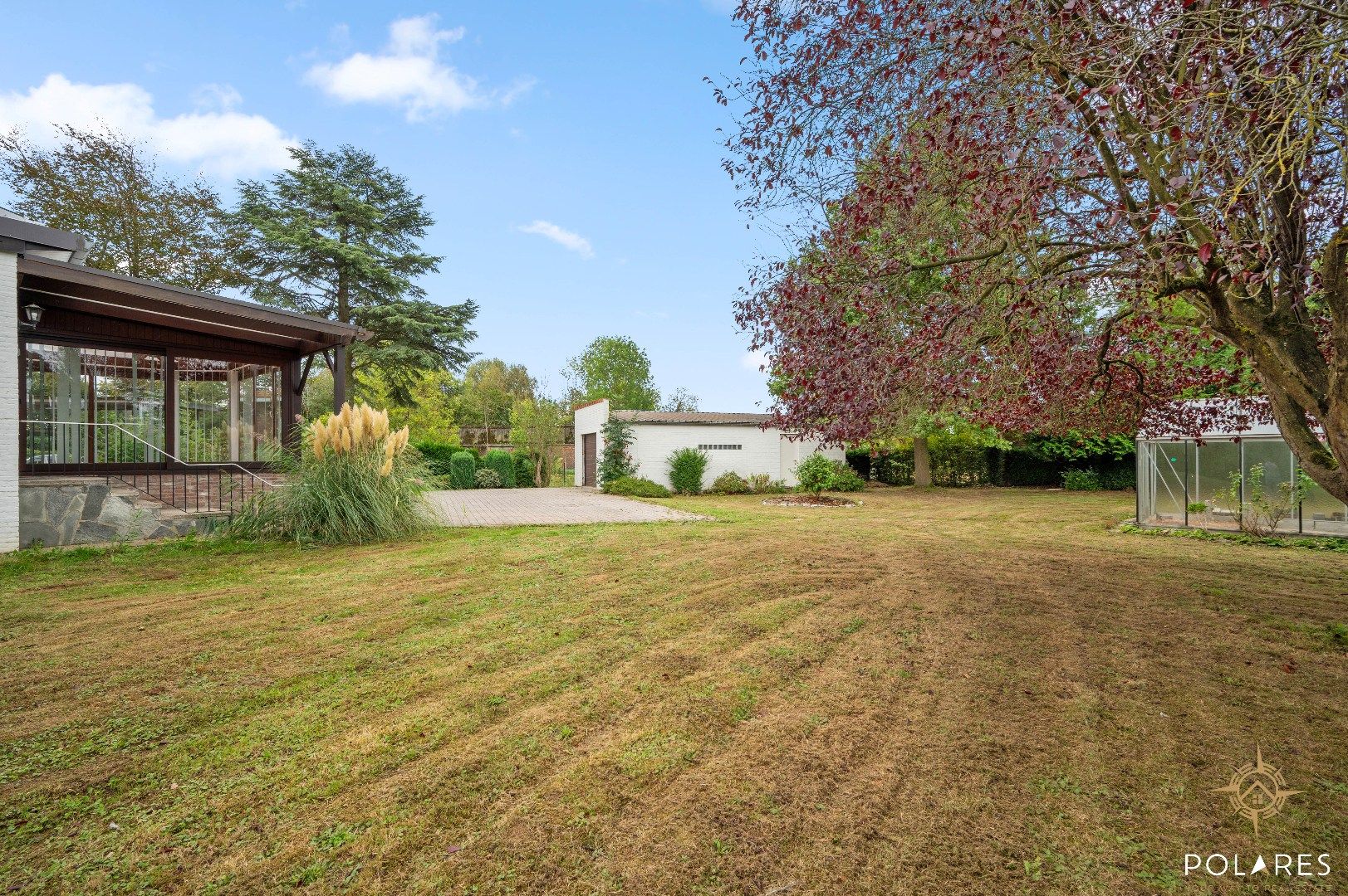 Open bebouwing met veel tuin foto 21