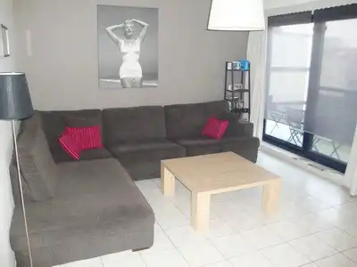 Mooi Duplex-appartement met autostaanplaats te Hasselt foto 3
