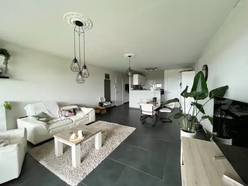 Appartement aan het water met zicht op de vaart inclusief garage foto 2