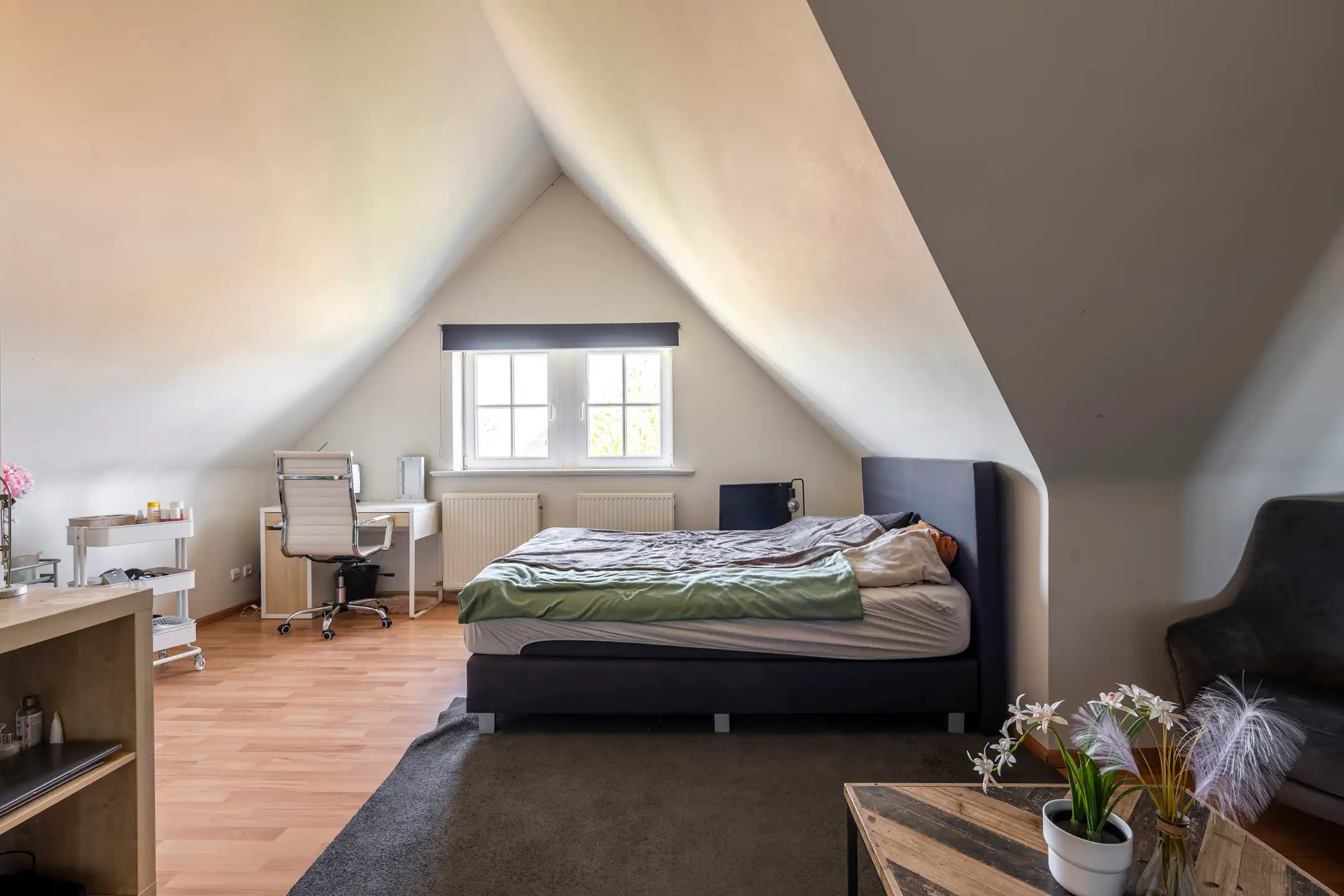 Ruime woning met o.a. 5 slpk, 2 badk, garage ,centrum Poppel foto 14