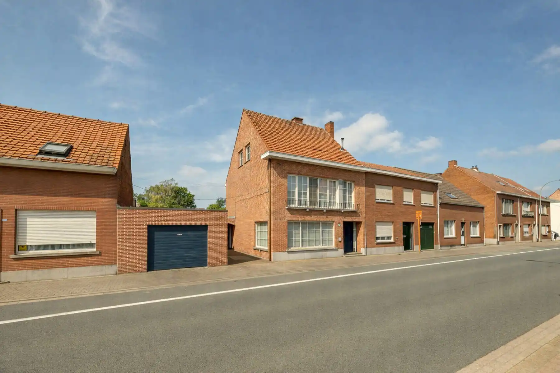 Halfopen bebouwing met garage en zuidwest-tuin! foto 22
