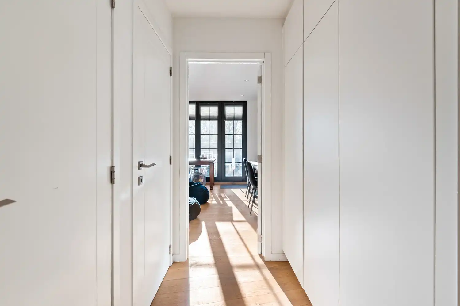 Prachtige duplex (240m²) met eigen inkom, 4 slaapkamers & terras foto 15