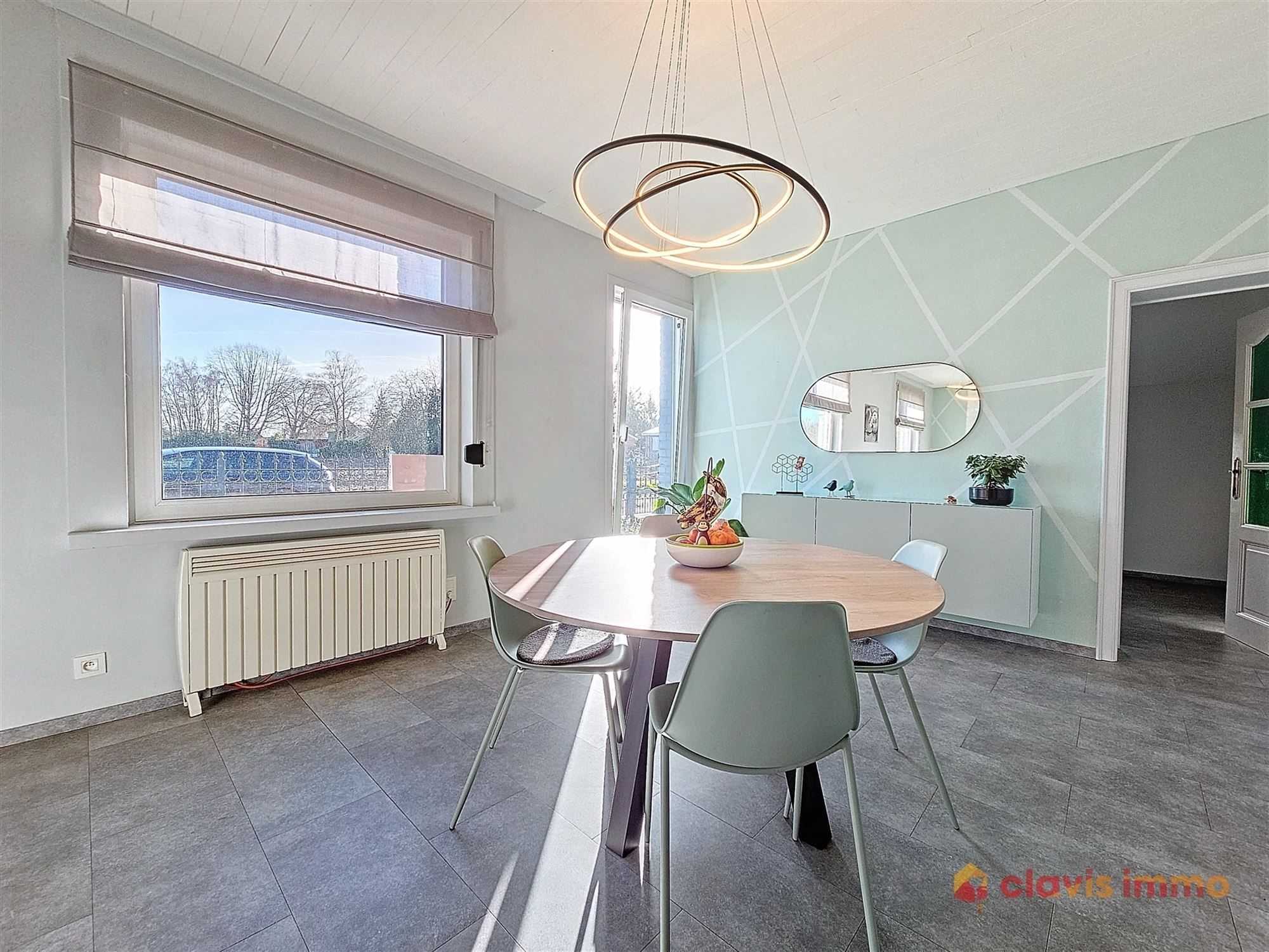 3-gevelwoning in een agrarisch gebied foto 6