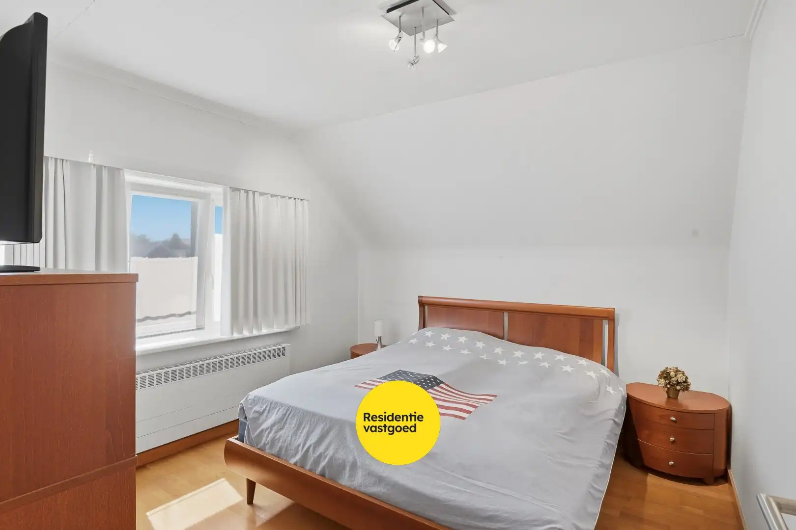 Alleenstaande woning met zonnige tuin op 980 m² foto 18