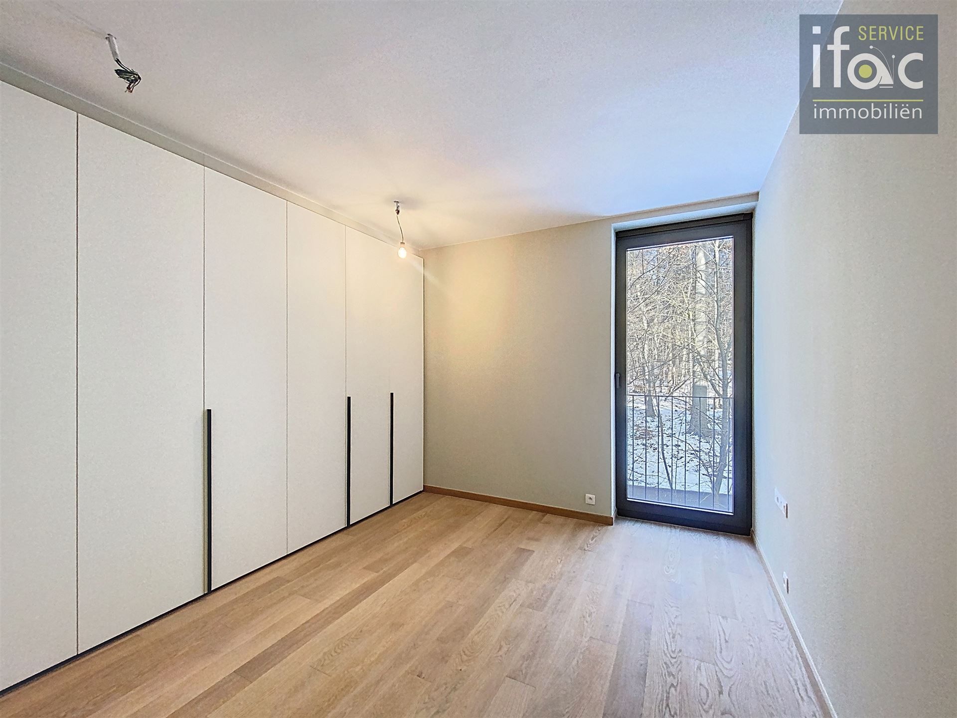 Luxe appartement met ruim terras en 2 autostaanplaatsen op de prestigieuze Panquin site naast het Park van Tervuren foto 12