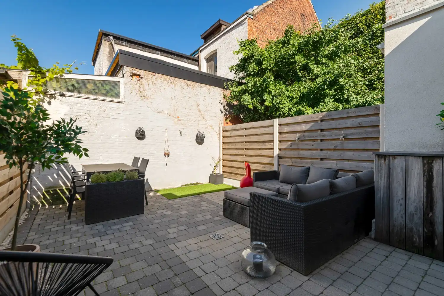 Gezellige gerenoveerde woning met 2 slaapkamers en een charmante tuin in Schoten! foto 15